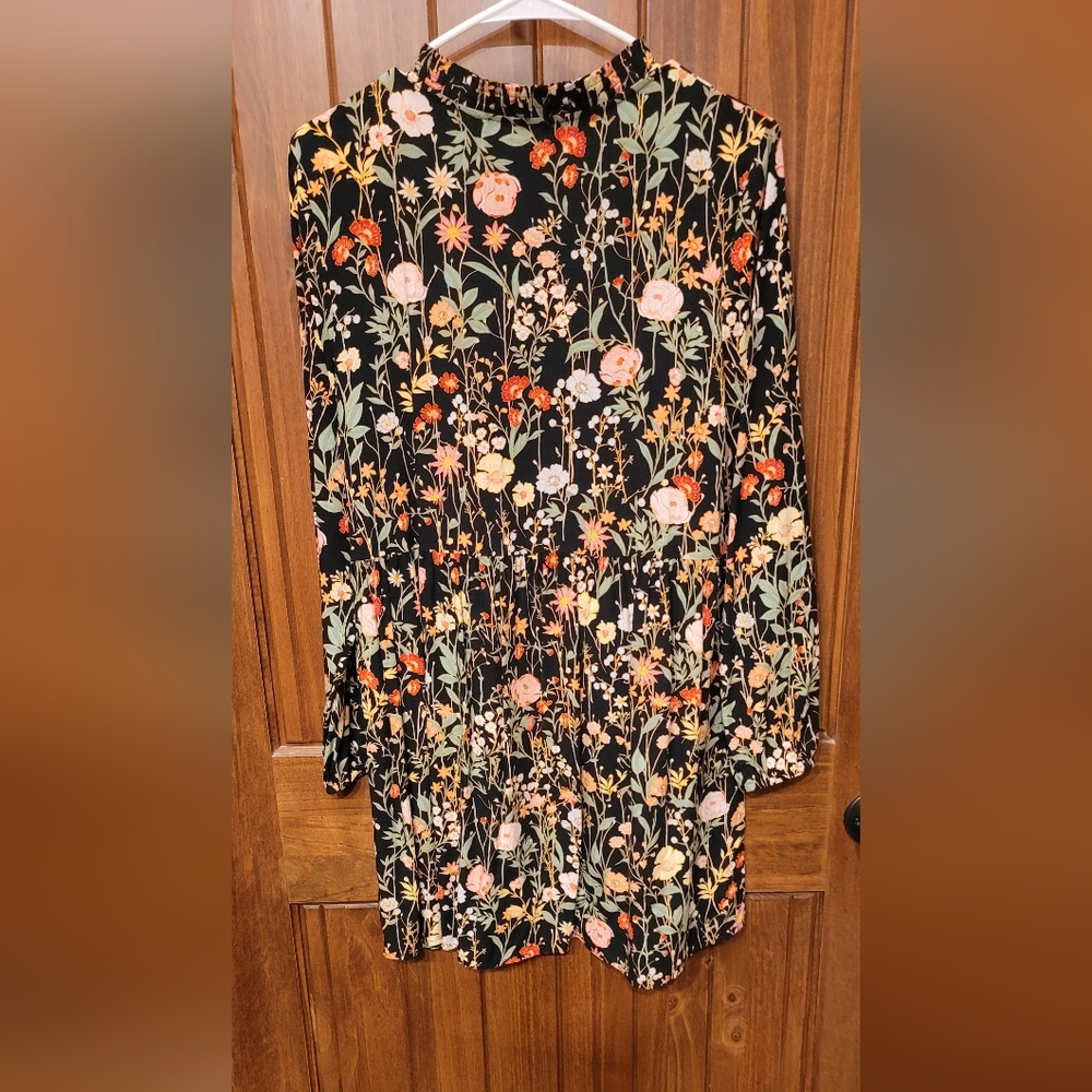 Women's dress